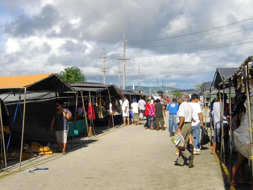 Dededo Flea Market1