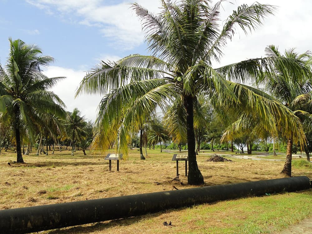 Tanguisson Beach Park, Guam - DSC01127