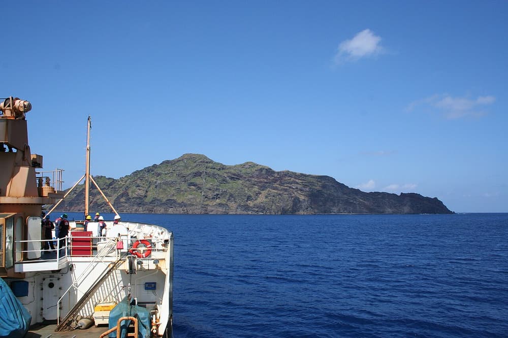 Maug East Island